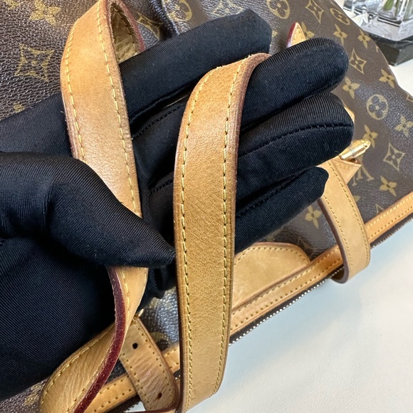 Louis Vuitton Monogram Canvas Palermo GM Shoulder Bag - Picture 11 of 17